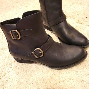 Born Jorgette Distressed Buckle Strap Boot 9.5
